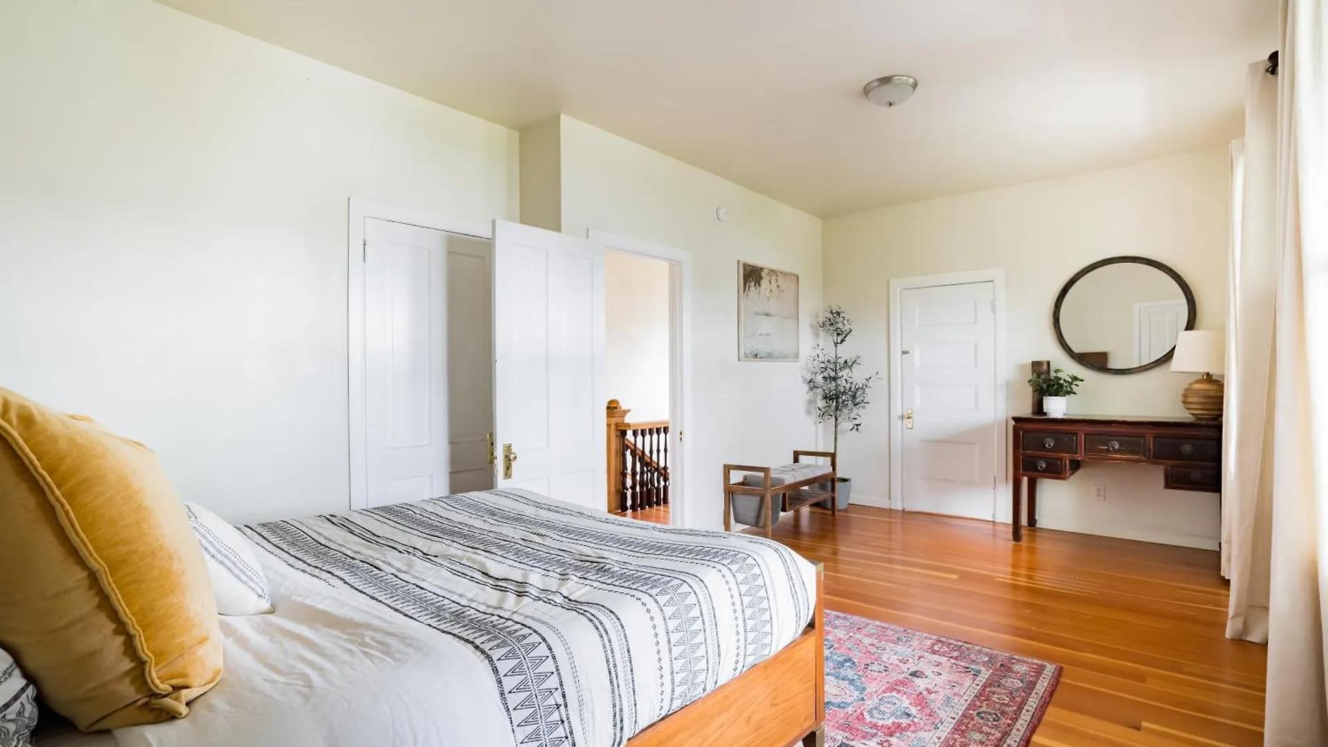Stay Portland - The Original Portland Mayor Estate - 6 Beds 0*,